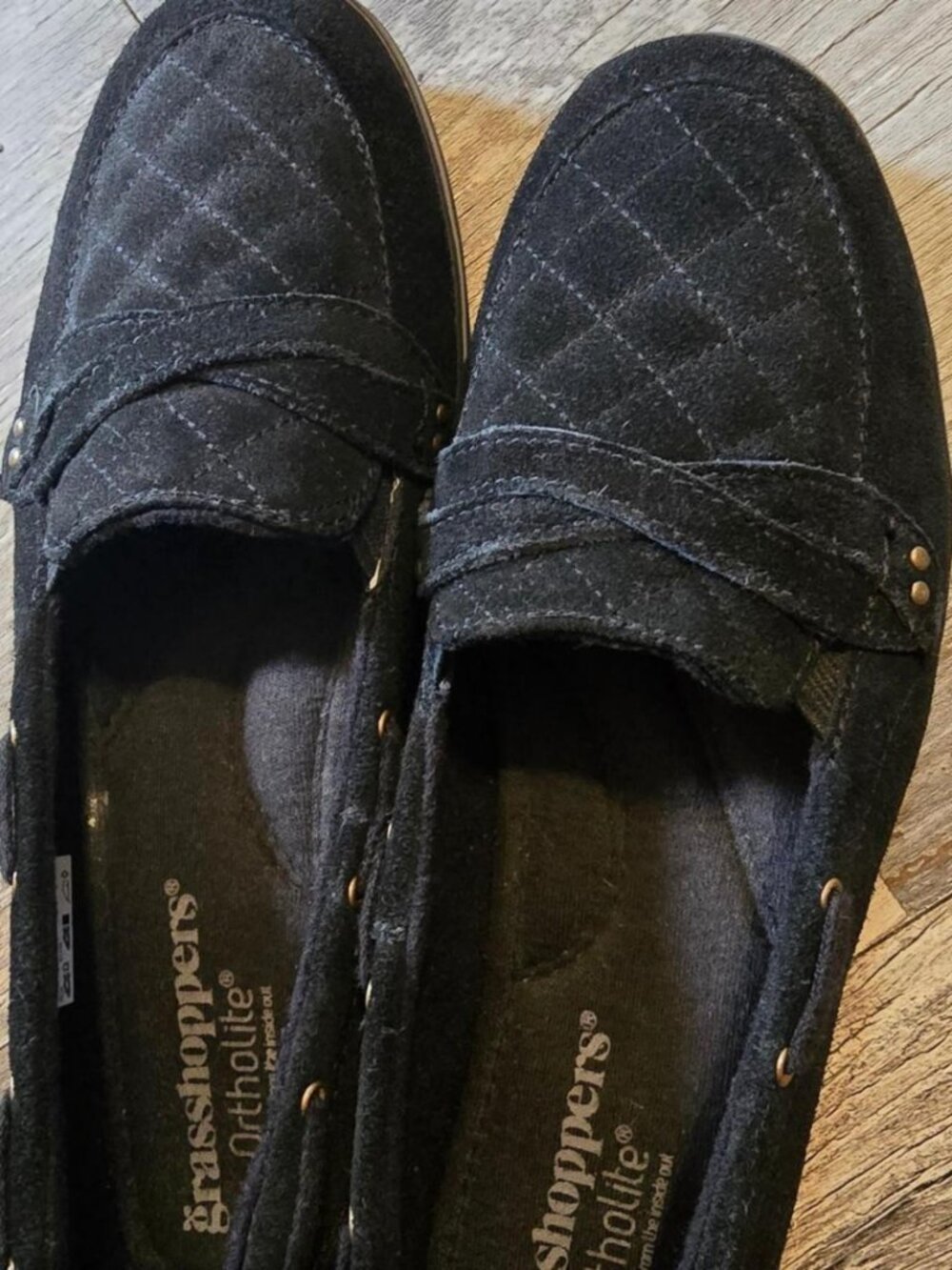 Grasshoppers Women's Black Loafers